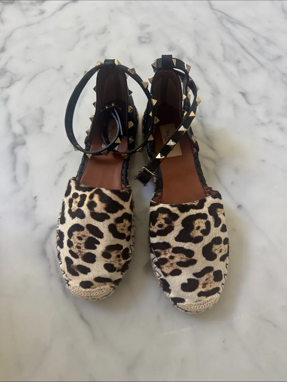 Valentino Garavani eye catching